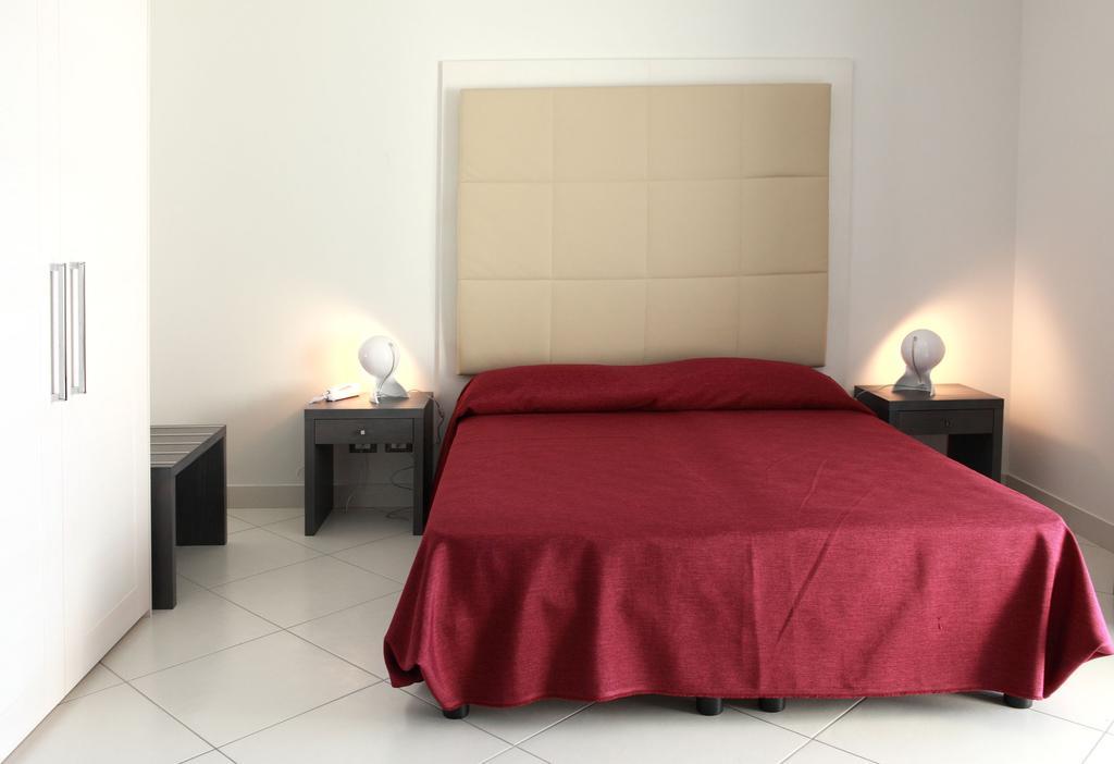Brezza Di Grecale Apart otel Trapani Oda fotoğraf