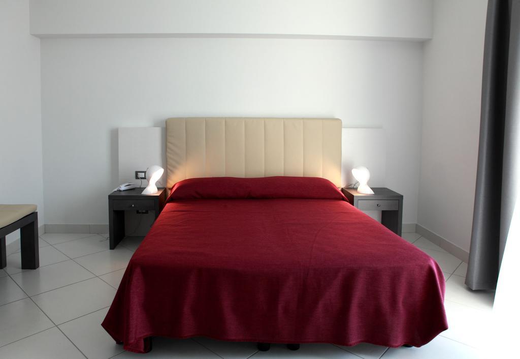 Brezza Di Grecale Apart otel Trapani Oda fotoğraf