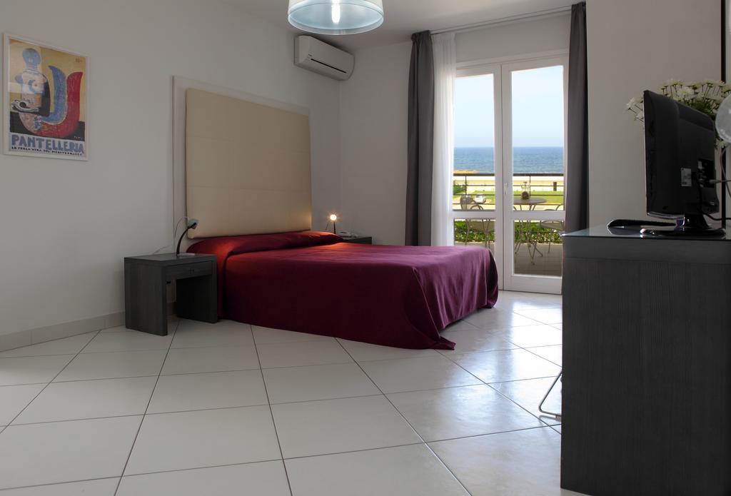 Brezza Di Grecale Apart otel Trapani Dış mekan fotoğraf